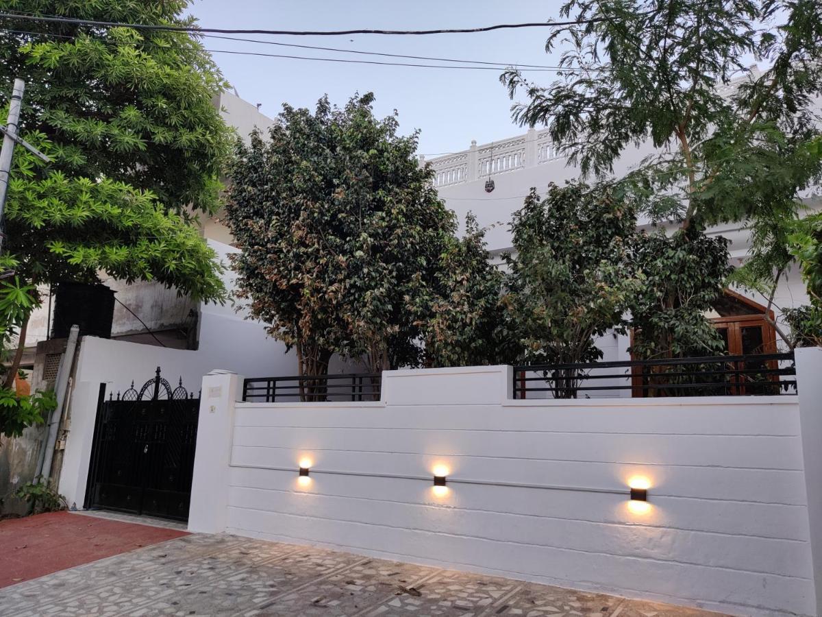 The Karauli Villa By Le Pension Stays Jaipur Exterior foto